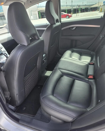 Volvo XC 70 cena 76000 przebieg: 196300, rok produkcji 2015 z Warszawa małe 137